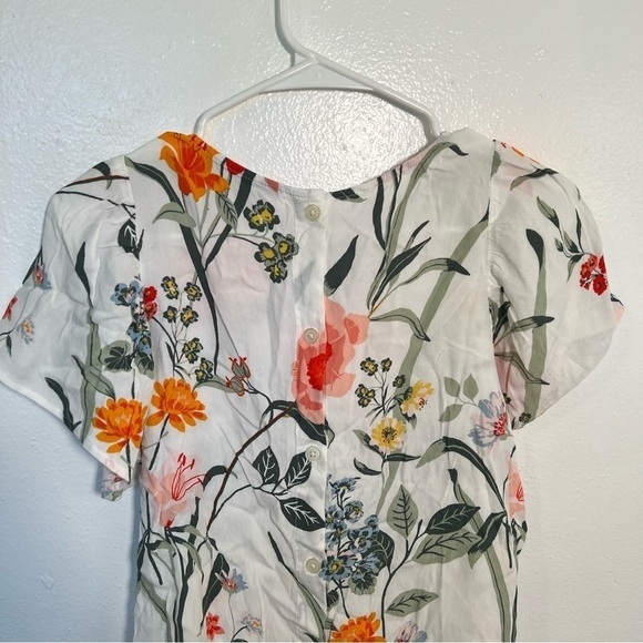 Loft Floral Button Back Blouse White - Picture 9 of 12